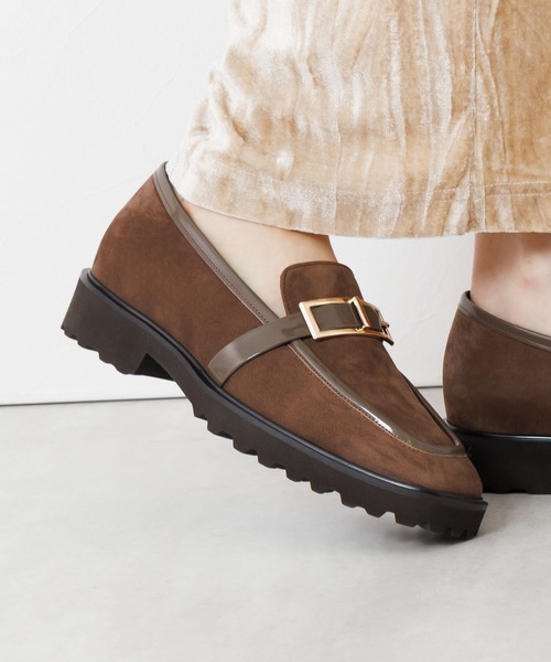 HIMIKO(ヒミコ)の「【HIMIKO】【撥水】トラックソールスクエアバックルローファー/651321(ローファー・レディース・ブラック/アイボリー/ブラウン・22.0cm/23.0cm/24.0cm/25.5cm/22.5cm/23.5cm/24.5cm/25.0cm)」の18枚目の写真