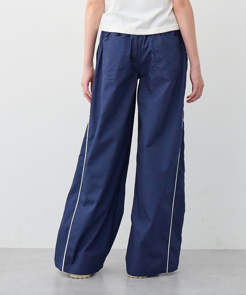 BISKEE（ビスキー）の「ダブルウエスト ナンバーロゴワイドパンツ（カーゴパンツ・キッズ・ブラック/ネイビー・140cm/150cm/160cm）」の13枚目の写真