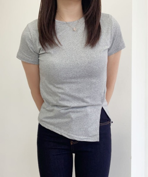kirakiraShop(キラキラショップ)の「サイドスリット 半袖 Tシャツ(ニット/セーター・レディース・グレー/ベージュ/ブラック/ホワイト・FREE)」の11枚目の写真