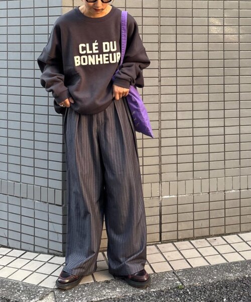 SOUNDSGOOOOD（サウンズグッド）の「【SOUNDSGOOOOD】犬プリントチャーム付きトートバッグ（トートバッグ・レディース・ピンク/ブルー/ブラック/オレンジ/パープル/グリーン/ブラウン・ONE SIZE）」の12枚目の写真