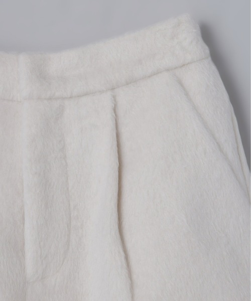 Olu.（オルドット）の「シャギータックショートパンツ[セットアップ可能]（その他パンツ・レディース・グレー/ホワイト×ブラウン/アイボリー/ブラウン・1/0）」の10枚目の写真