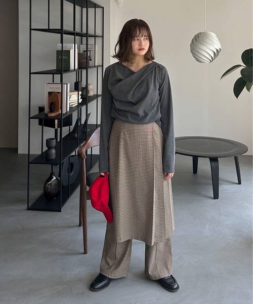 PILIT(ピリット)の「ドレープオフショルトップス(Tシャツ/カットソー・レディース・オフホワイト/杢グレー/ブラウン・MEDIUM)」の14枚目の写真