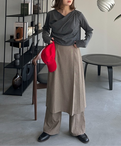 PILIT(ピリット)の「ドレープオフショルトップス(Tシャツ/カットソー・レディース・オフホワイト/杢グレー/ブラウン・MEDIUM)」の13枚目の写真