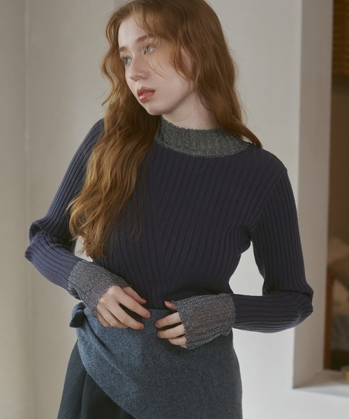 Bab（バブ）の「【ボトルネック/ラウンドネックから選べる】【20パターン】シアー使い 配色リブニットトップス（ニット/セーター・レディース・グレー系1/ブルー/ブルー系1/ベージュ系1/ベージュ/イエロー/チャコール/ブラウン系1/グレー系その他2/アイボリー系1/ブラウン/ホワイト系その他2/ブラック系その他2/グレー系その他/イエロー系1/ブラック系1/ブラック/アイボリー/ホワイト系その他/ブラック系その他・FREE）」の11枚目の写真