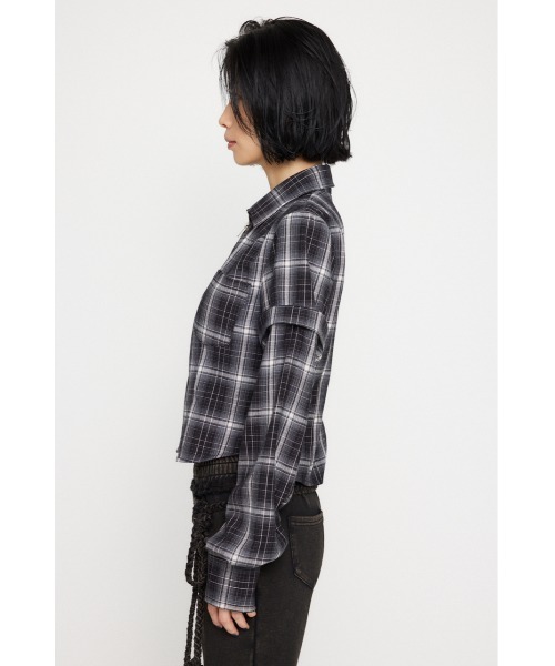 LAGUA GEM(ラグアジェム)の「2WAY COMPACT CHECK シャツ(シャツ/ブラウス・レディース・ベージュ/ブラック・FREE)」の14枚目の写真