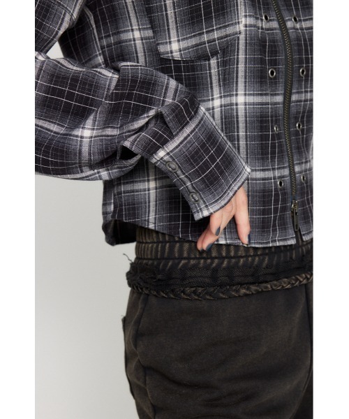 LAGUA GEM(ラグアジェム)の「2WAY COMPACT CHECK シャツ(シャツ/ブラウス・レディース・ベージュ/ブラック・FREE)」の19枚目の写真