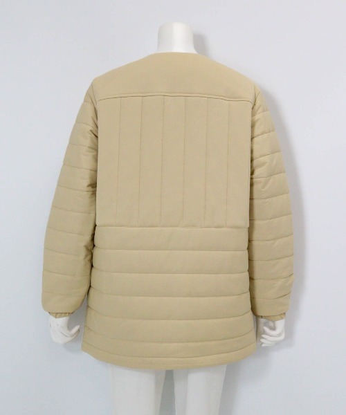 Picone CLUB(ピッコーネクラブ)の「防風保温ノーカラー中綿ブルゾン(ブルゾン・レディース・ブラック/ホワイト/ベージュ・S/M/L)」の7枚目の写真