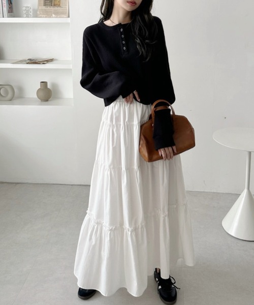 TREOVER(トレオーバー)の「《ラフにお洒落見えが叶う》ヘンリーネックショート丈ワッフルプルオーバー(Tシャツ/カットソー・レディース・オフホワイト/チャコール/ボルドー/ブラック/イエロー/ブラック系その他/ピンク/ブラウン系その他・FREE)」の14枚目の写真