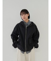 ウィンドブレーカー」に該当するレディースファッション通販