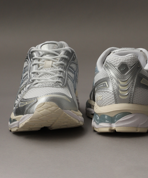 ASICS(アシックス)の「ASICS / アシックス GEL-KAYANO 12.1(スニーカー・メンズ・シルバー/ブラック/ホワイト・26cm/26.5cm/27cm/27.5cm/28cm)」の8枚目の写真
