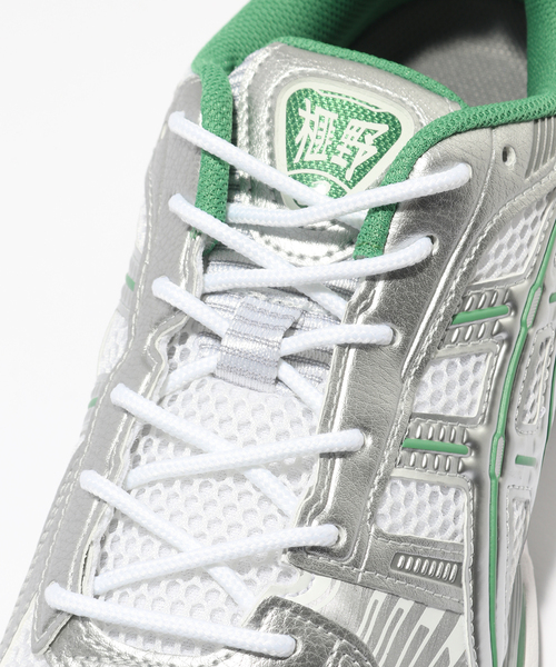 ASICS(アシックス)の「ASICS / アシックス GEL-KAYANO 12.1(スニーカー・メンズ・シルバー/ブラック/ホワイト・26cm/26.5cm/27cm/27.5cm/28cm)」の15枚目の写真