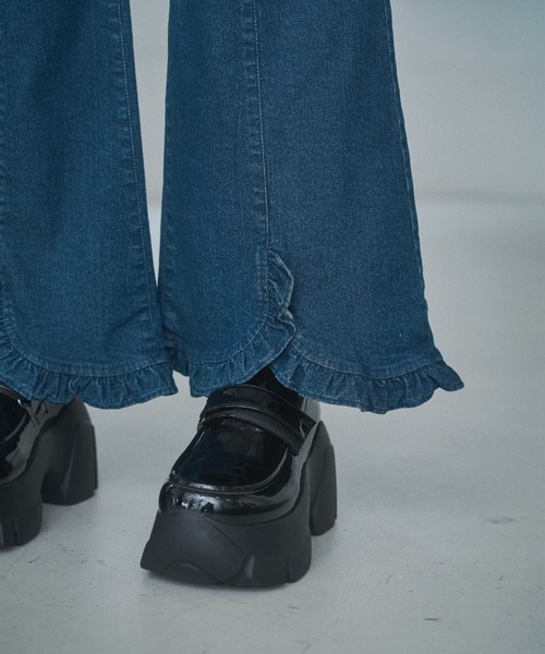 Lovilyn（ラヴィリン）の「【初販即完】-5kg厚底ベルクロローファー（ローファー・レディース・ホワイト/ブラック/ブラック系その他・SMALL/MEDIUM/LARGE）」の16枚目の写真