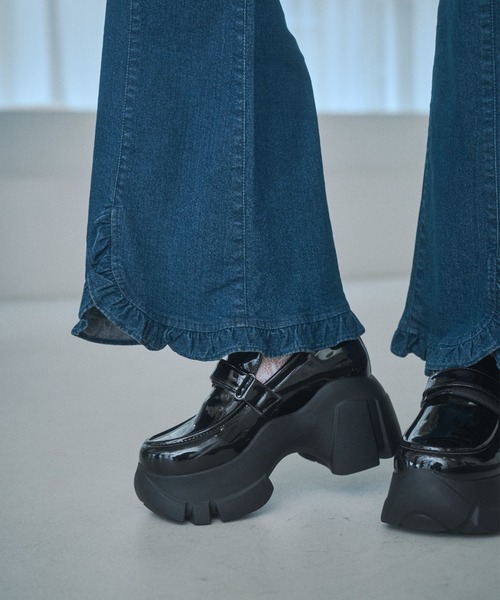 Lovilyn（ラヴィリン）の「【初販即完】-5kg厚底ベルクロローファー（ローファー・レディース・ホワイト/ブラック/ブラック系その他・SMALL/MEDIUM/LARGE）」の17枚目の写真