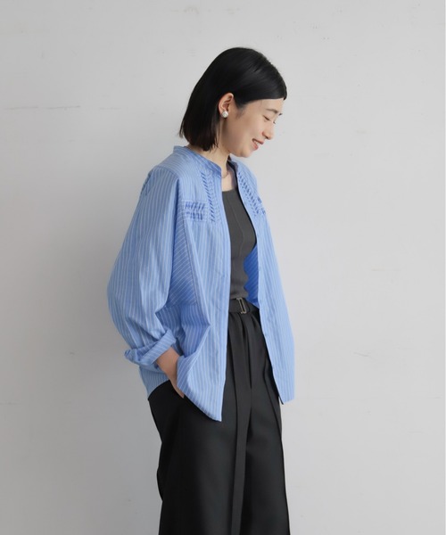 NOMBRE IMPAIR（ノンブルアンペール）の「ねじりピンタックストライプドルマンブラウス（シャツ/ブラウス・レディース・ホワイト/サックスブルー/ベージュ・FREE）」の21枚目の写真