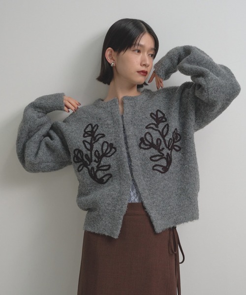 テープ刺繍カーディガン（ニット/セーター）｜Shelly island（シェリー