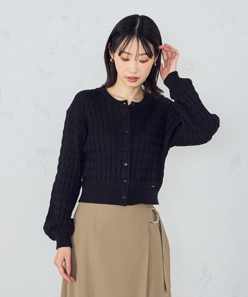 COMME CA ISM（コムサイズム）の「ミニケーブル　クルーネックカーディガン（カーディガン/ボレロ・レディース・グリーン/ブラック・LARGE/MEDIUM）」の8枚目の写真