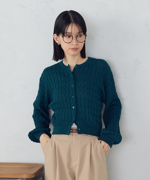 COMME CA ISM（コムサイズム）の「ミニケーブル　クルーネックカーディガン（カーディガン/ボレロ・レディース・グリーン/ブラック・LARGE/MEDIUM）」の11枚目の写真