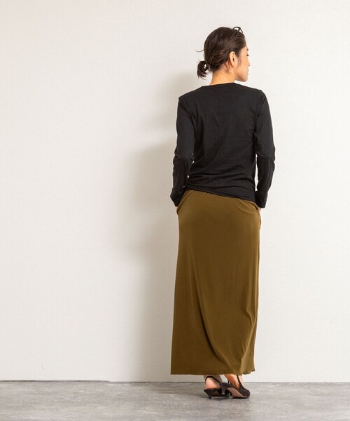 NOLLEY’S（ノーリーズ）の「【MAQWEL/マクウェル】ウォッシャブルベロアロングスカート（スカート・レディース・ブラウン/カーキ・1/2）」の18枚目の写真