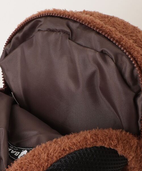 A BATHING APE（アベイシングエイプ）の「BABY MILO BIG PLUSH DOLL DAYPACK（ショルダーバッグ・キッズ・ブラウン・FREE）」の7枚目の写真