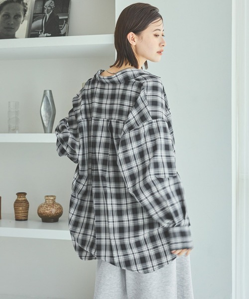 LAKOLE（ラコレ）の「ビエラオンブレチェックシャツ / 586530（シャツ/ブラウス・レディース・ブラック/グレー/ブルー/ブラウン・FREE）」の14枚目の写真