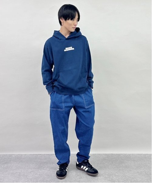 GLAZOS（グラソス）の「ストレッチデニム・ベイカーパンツ（デニムパンツ・キッズ・ダークブルー/ライトブルー/ブラック・160cm/150cm/170cm/180cm）」の13枚目の写真