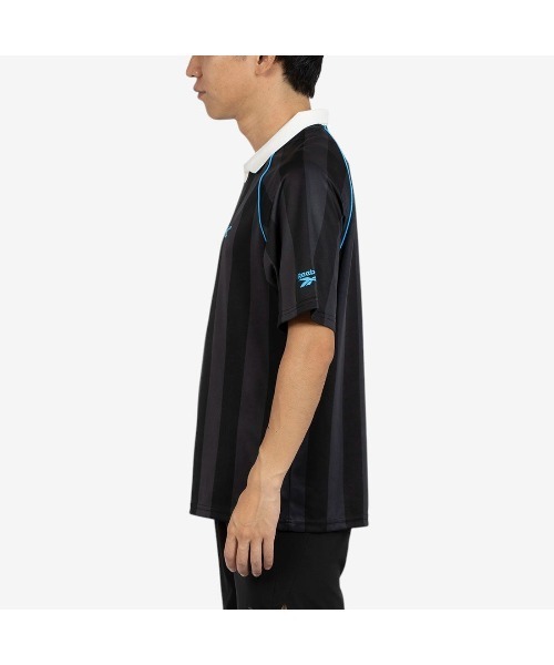 Reebok（リーボック）の「レトロフットボール ポロシャツ / RETRO FOOTY POLO（ポロシャツ・メンズ・ブラック・LARGE/MEDIUM/SMALL）」の2枚目の写真