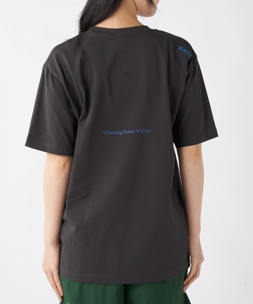 Kappa（カッパ）の「≪ウェルネスシリーズ≫Kappaロゴ ユニセックスTシャツ（Tシャツ/カットソー・レディース・グリーン/オフホワイト/ブラック・LARGE/SMALL/MEDIUM）」の15枚目の写真