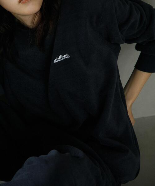 THOUSAND MILE（サウザンドマイル）の「『別注』THOUSAND MILE×URBAN RESEARCH　ニットフリースクルーネックプルオーバー（その他トップス・メンズ・ブラック/チャコールグレー/オフホワイト/ネイビー・MEDIUM/LARGE）」の11枚目の写真