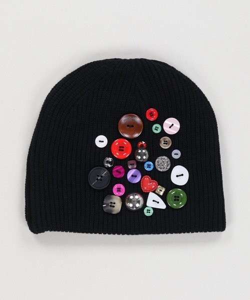 SPINNS（スピンズ）の「シングルビーニー/ニット帽/アソートボタン（ニットキャップ/ビーニー・レディース・ブラック/アイボリー・ONESIZE）」の2枚目の写真