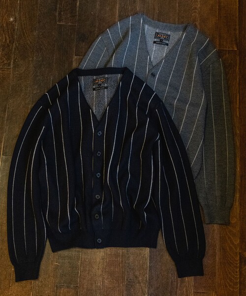 BEAMS PLUS（ビームスプラス）の「バンカー ストライプ カーディガン（カーディガン/ボレロ・メンズ・グレー/ネイビー・XL/L/M/S）」の2枚目の写真