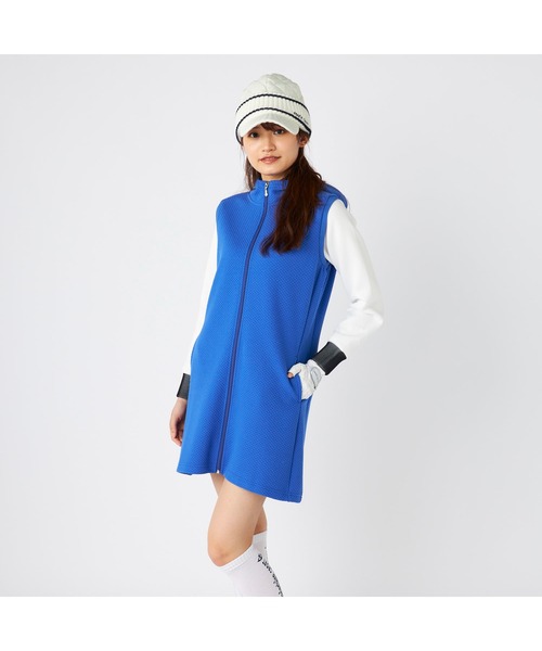 marie claire(マリ・クレール)の「marie claire GOLF マリクレールゴルフ ゴルフウェア ワンポイント ロゴ 膨れジャガード フルジップ ワンピースベスト(ワンピース・レディース・ブラック/オフホワイト/ブルー・M/L/LL)」の3枚目の写真