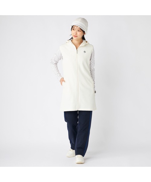 marie claire(マリ・クレール)の「marie claire GOLF マリクレールゴルフ ゴルフウェア ワンポイント ロゴ 膨れジャガード フルジップ ワンピースベスト(ワンピース・レディース・ブラック/オフホワイト/ブルー・M/L/LL)」の8枚目の写真