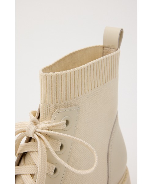 STACCATO(スタッカート)の「リードニットコンビレースアップブーツ(ブーツ・レディース・ホワイト/ブラック・24.5cm/24cm/23.5cm/23cm/22.5cm)」の8枚目の写真