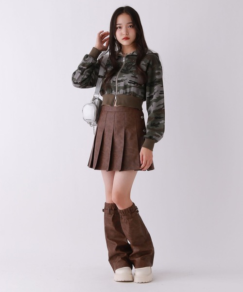 repipi armario(レピピ アルマリオ)の「フェイクレザーレッグカバー(レッグウォーマー・キッズ・ブラウン/ブラック系その他・FREE)」の18枚目の写真