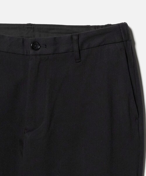 A DAY IN THE LIFE UNITED ARROWS(アデイインザライフユナイテッドアローズ)の「ウールライク ニット ノープリーツ スラックス-ウォッシャブル-<A DAY IN THE LIFE>(スラックス・メンズ・ブラック/ネイビー/ダークグレー・L/M/S/XL)」の18枚目の写真