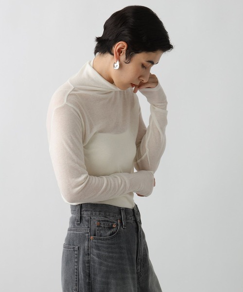 studio CLIP(スタディオクリップ)の「《ウタオ》タートルネックカットソー(その他トップス・レディース・オフホワイト/グレー/ブラック・FREE)」の15枚目の写真