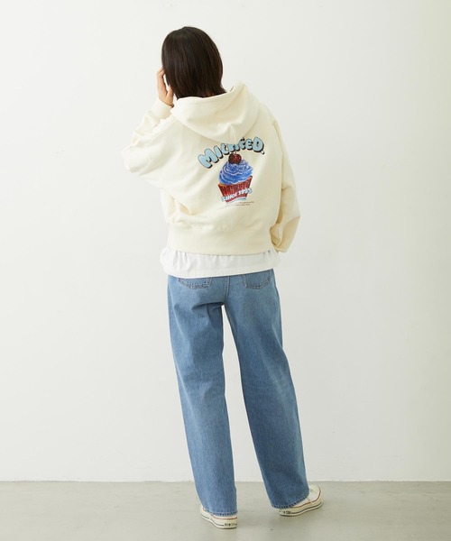 MILKFED.（ミルクフェド）の「CUPCAKE SHORT HOODIE（パーカー・レディース・オフホワイト/ライトブルー/ネイビー・S/M）」の8枚目の写真