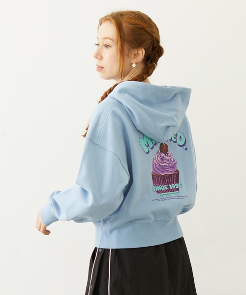 MILKFED.（ミルクフェド）の「CUPCAKE SHORT HOODIE（パーカー・レディース・オフホワイト/ライトブルー/ネイビー・S/M）」の13枚目の写真