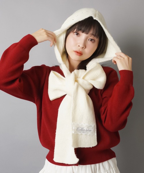 SPINNS(スピンズ)の「フード付きで即あざと可愛い♪2WAYリボンマフラー(マフラー・レディース・グレー/ホワイト・ONESIZE)」の5枚目の写真