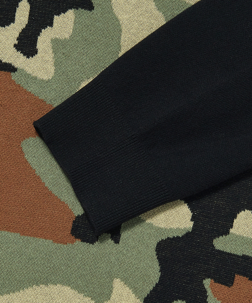 WKNDRS(ウィーキャンドース)の「RAGLAN KNIT SWEATER (CAMO)(ニット/セーター・レディース・その他・LARGE/X-LARGE/MEDIUM)」の4枚目の写真