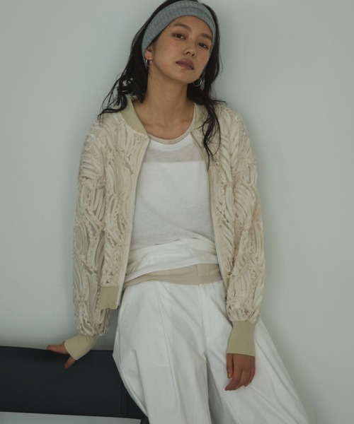 Doux archives（ドゥアルシーヴ）の「【ZOZO限定】チュールレースブルゾン（ブルゾン・レディース・ブラック/アイボリー/オフホワイト・FREE）」の3枚目の写真