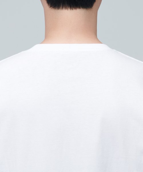 MUSINSA STANDARD（ムシンサスタンダード）の「レイヤードクルーネック長袖Tシャツ_ロング丈 [ホワイト]（Tシャツ/カットソー・メンズ・その他・SMALL/MEDIUM/LARGE/X-LARGE/X-SMALL）」の6枚目の写真