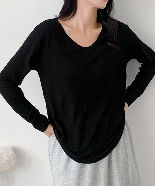 LOWO(ロワ)の「Vネック カットソー 長袖 レディース きれいめ 無地(Tシャツ/カットソー・レディース・ホワイト/ブラック・FREE)」の1枚目の写真