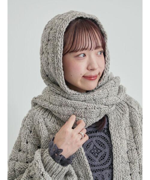 TSUHARU by Samansa Mos2（ツハルバイサマンサモスモス）の「【ペルーニット】柄編みバラクラバ（ストール/ショール・レディース・グレー/オフホワイト・F）」の2枚目の写真