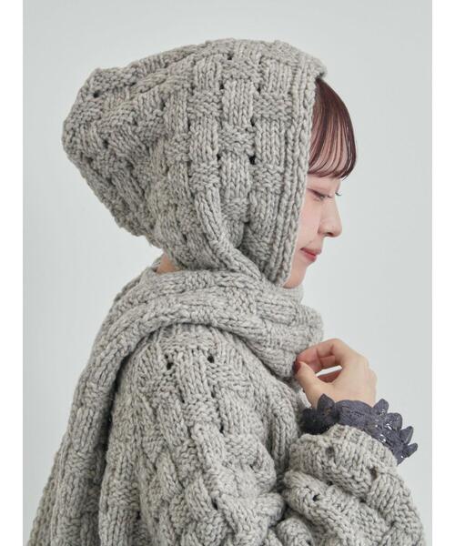 TSUHARU by Samansa Mos2（ツハルバイサマンサモスモス）の「【ペルーニット】柄編みバラクラバ（ストール/ショール・レディース・グレー/オフホワイト・F）」の5枚目の写真
