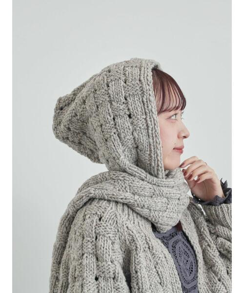 TSUHARU by Samansa Mos2（ツハルバイサマンサモスモス）の「【ペルーニット】柄編みバラクラバ（ストール/ショール・レディース・グレー/オフホワイト・F）」の7枚目の写真