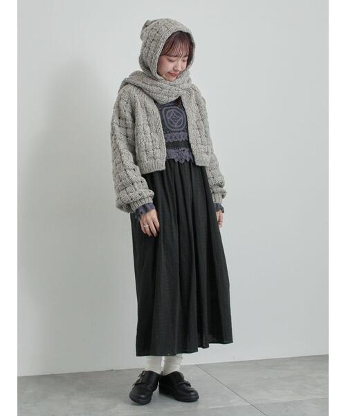 TSUHARU by Samansa Mos2（ツハルバイサマンサモスモス）の「【ペルーニット】柄編みバラクラバ（ストール/ショール・レディース・グレー/オフホワイト・F）」の9枚目の写真