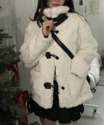 VIVID LADY（ビビッドレディー）の「ふわふわファー ダッフル風ショートコート（ダッフルコート）」