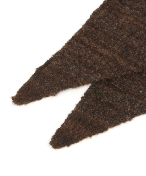 LEPSIM(レプシィム)の「三角ニットストール 606614(ストール/ショール・レディース・レッド/ブラウン/チャコールグレー・ONE SIZE)」の20枚目の写真