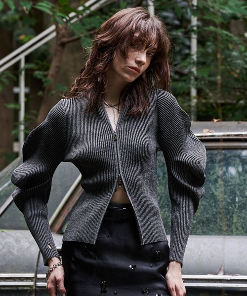 JOSE MOON(ジョゼムーン)の「ESCARGOT SLEEVE KNIT/エスカルゴスリーブニット(ニット/セーター・レディース・チャコールグレー/アイボリー/モカ・FREE)」の17枚目の写真